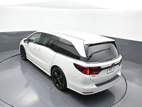 Certified 2023 Honda Odyssey Sport image 42