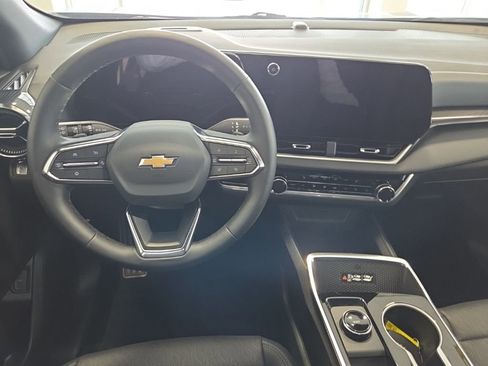 Used 2026 Chevrolet Equinox LT w/ Convenience Package II image 30