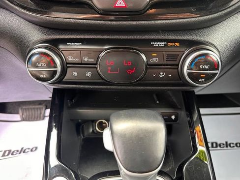 Used 2020 Kia Soul EX FWD image 24