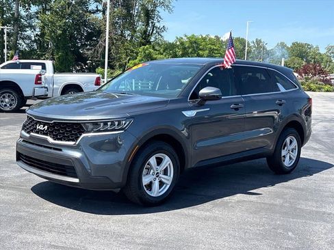Used 2022 Kia Sorento LX AWD/4WD image 25