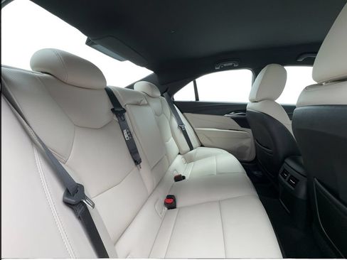 Used 2020 Cadillac CT4 Premium Luxury AWD/4WD image 32