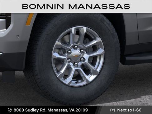 New 2026 Chevrolet Suburban LS AWD/4WD image 9