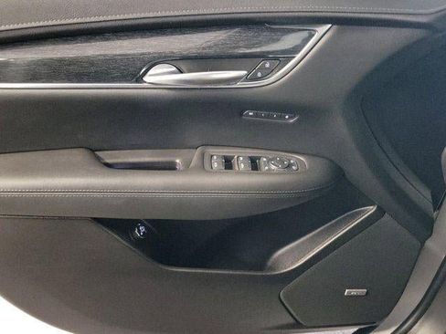 Certified 2022 Cadillac XT5 Premium Luxury image 29