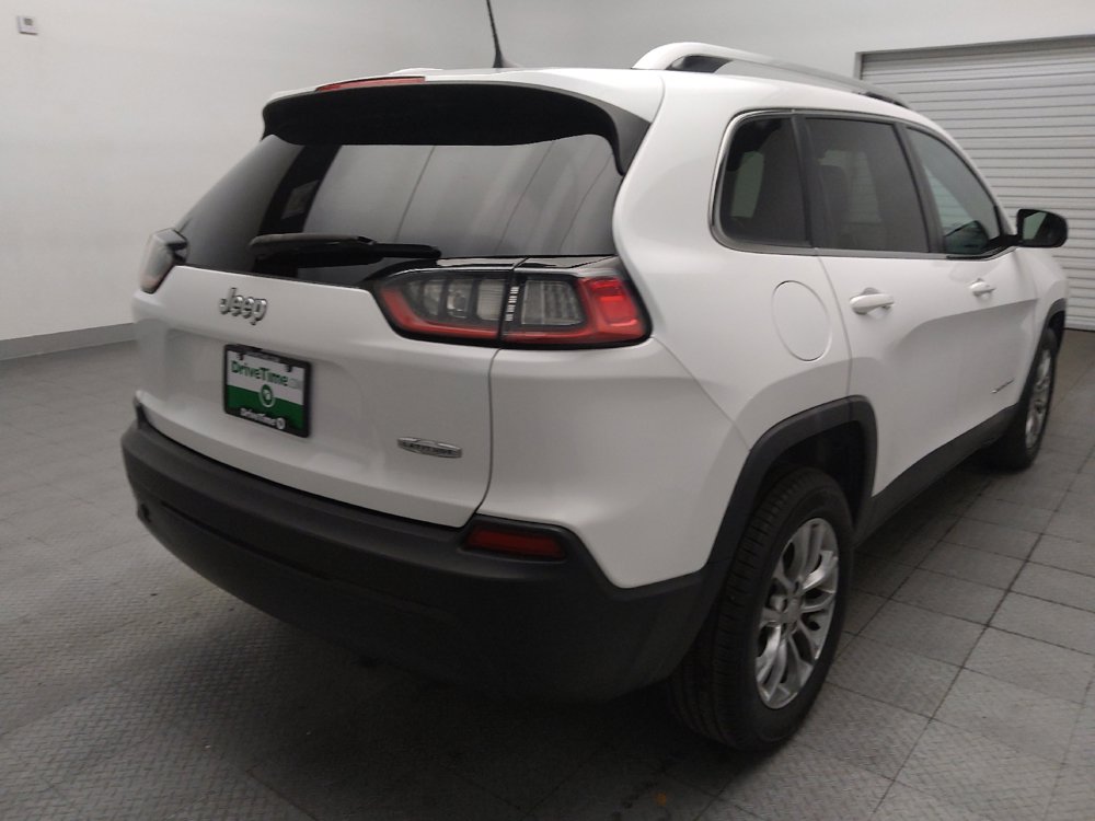 Used 2019 Jeep Cherokee Latitude Plus FWD image 9