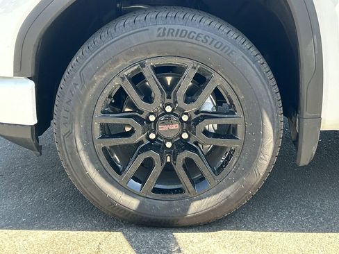 New 2026 GMC Sierra 1500 Elevation AWD/4WD image 32