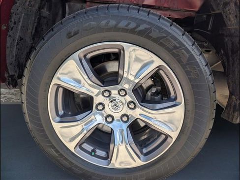 Used 2021 RAM 1500 Laramie w/ Sport Appearance Package AWD/4WD image 21