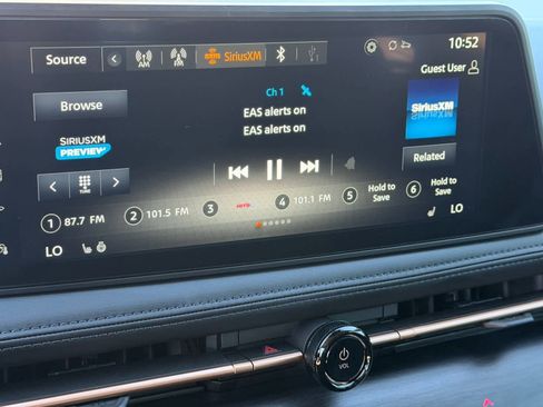 Certified 2025 Nissan Ariya FWD image 24