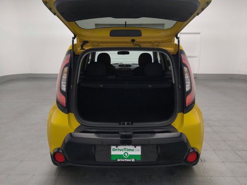 Used 2016 Kia Soul + FWD image 29