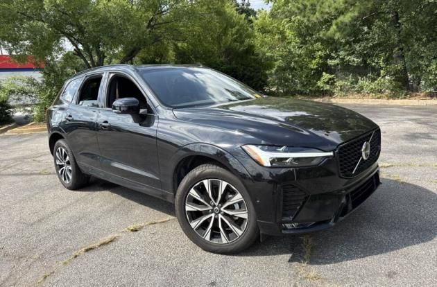 Certified 2025 Volvo XC60 B5 Plus AWD/4WD image 2