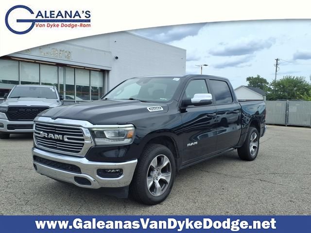 Used 2023 RAM 1500 Laramie AWD/4WD image 1