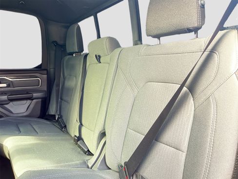 Used 2021 RAM 1500 Big Horn image 22