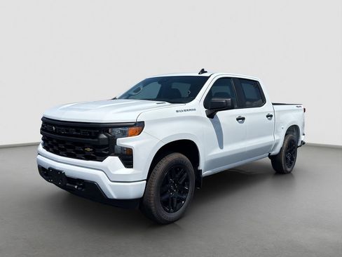 New 2026 Chevrolet Silverado 1500 Custom AWD/4WD image 1