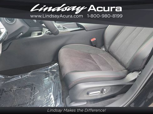 Used 2025 Acura ADX A-Spec image 21