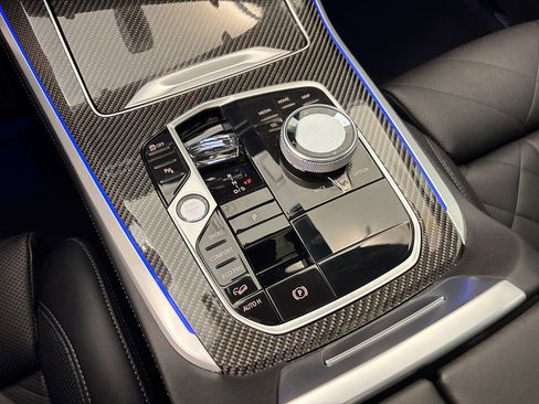 Used 2024 BMW X5 M60i w/ Executive Package image 17