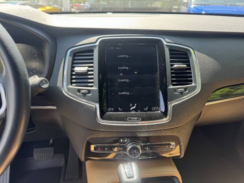 Used 2019 Volvo XC90 T6 Momentum w/ Advanced Package AWD/4WD image 9