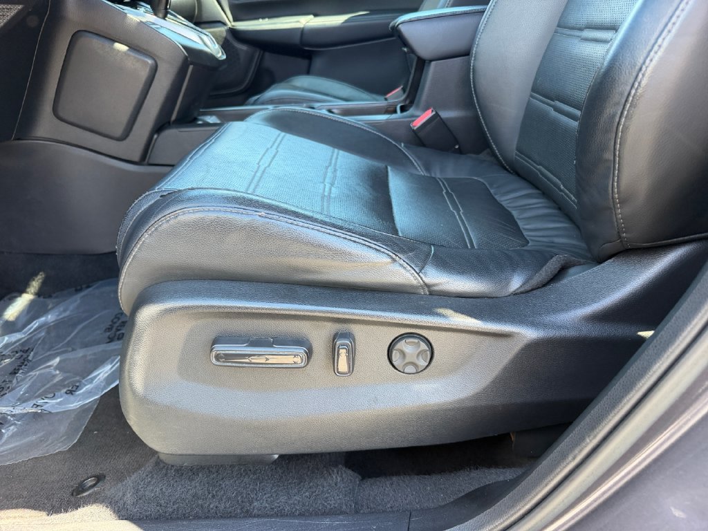 Used 2019 Honda CR-V EX-L image 17