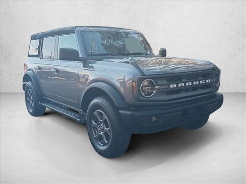 Used 2023 Ford Bronco Big Bend image 3