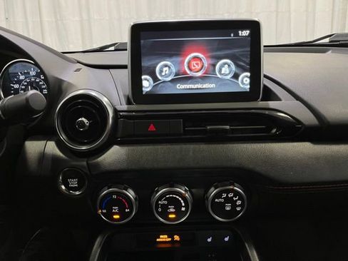 Used 2016 MAZDA MX-5 Miata Grand Touring RWD image 16