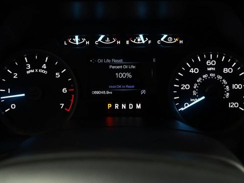 Used 2019 Ford F150 XLT w/ Equipment Group 302A Luxury image 17