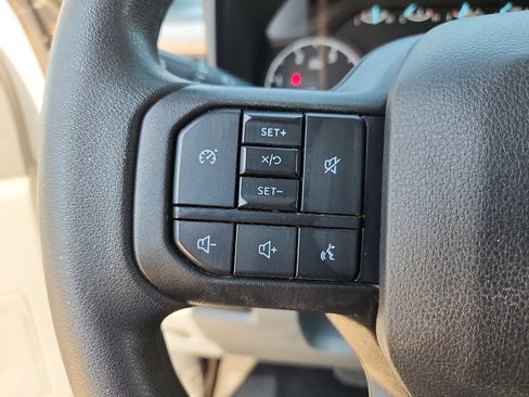 Used 2025 Ford F250 XLT w/ FX4 Off-Road Package AWD/4WD image 15