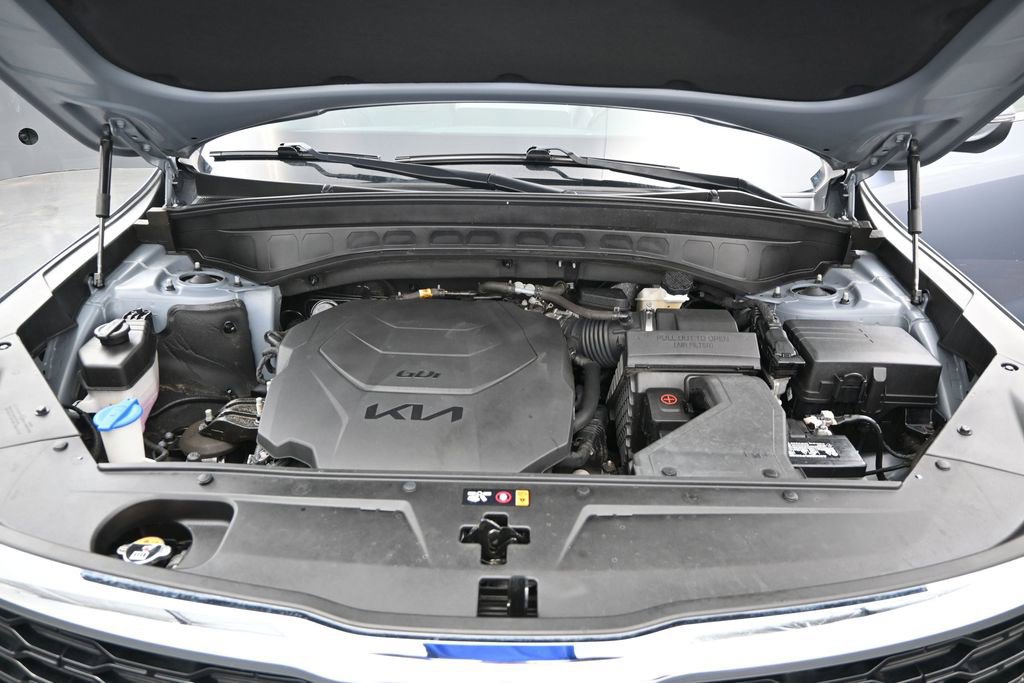 Used 2022 Kia Telluride LX AWD/4WD image 15