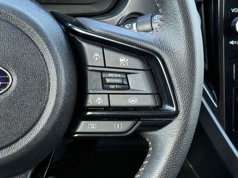 Used 2025 Subaru Forester Premium AWD/4WD image 20