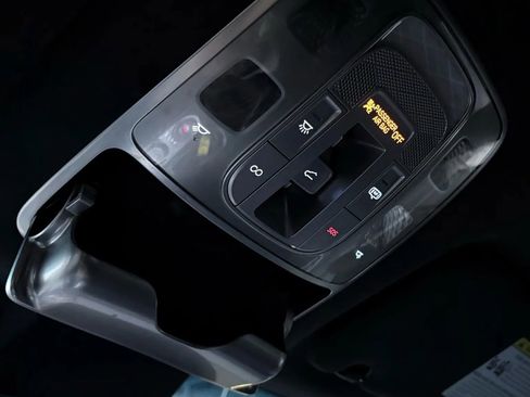 Used 2022 Genesis GV70 3.5T Sport w/ Sport Prestige Package image 29