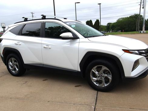 Used 2022 Hyundai Tucson SEL AWD/4WD image 3