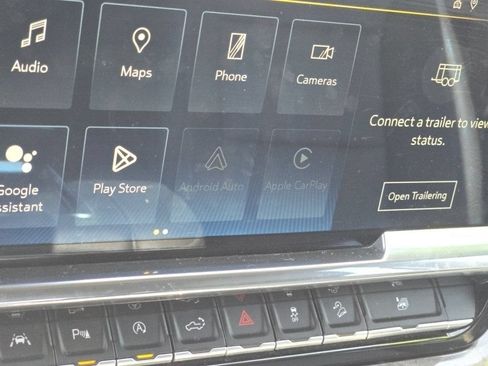 Used 2022 Chevrolet Silverado 1500 LTZ w/ Technology Package AWD/4WD image 3