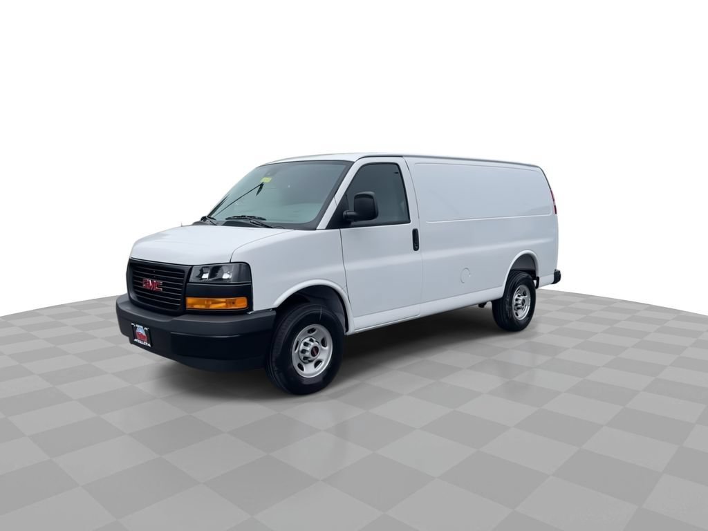 New 2026 GMC Savana 3500 w/ Driver Convenience Package RWD image 4