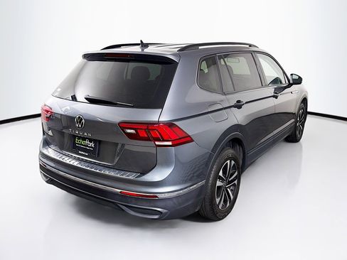 Used 2022 Volkswagen Tiguan S FWD image 9