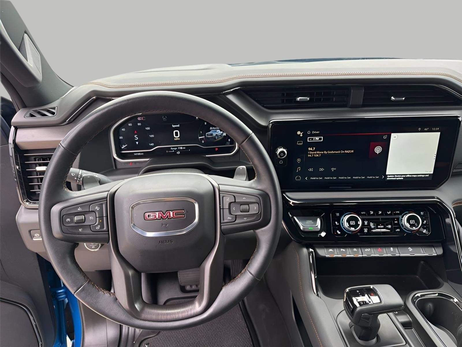 Used 2024 GMC Sierra 1500 AT4 w/ AT4 Premium Package AWD/4WD image 15