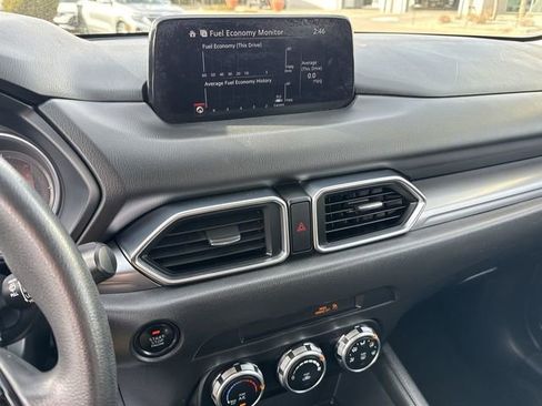 Used 2017 MAZDA CX-5 Sport image 18