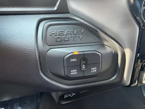 Used 2026 RAM 2500 Big Horn AWD/4WD image 13