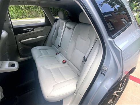 Certified 2024 Volvo XC60 B5 Plus w/ Protection Package Premier AWD/4WD image 35
