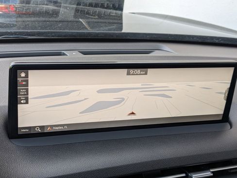 Used 2024 Genesis GV70 3.5T Sport image 26