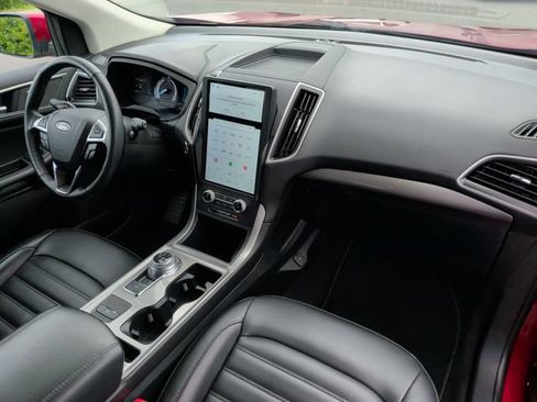 Used 2024 Ford Edge SEL AWD/4WD image 27