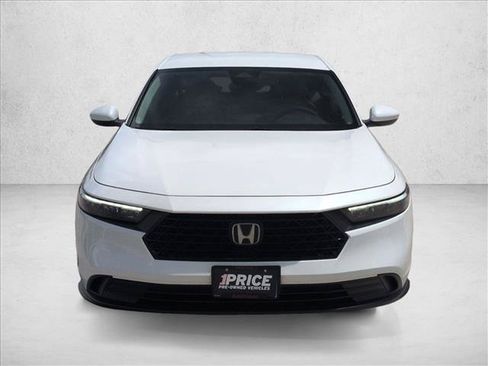 Used 2023 Honda Accord LX image 2