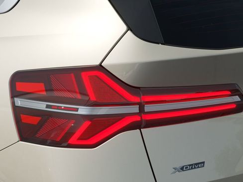 New 2026 BMW X3 xDrive30 w/ Convenience Package image 8