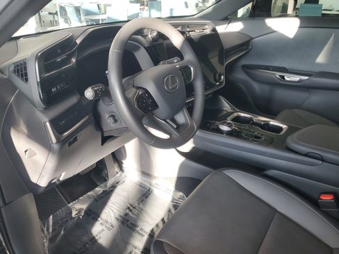 Used 2024 Lexus RZ 450e Premium w/ Technology Package image 13