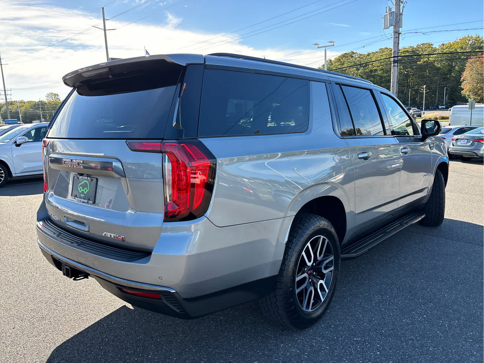 Certified 2023 GMC Yukon XL AT4 w/ Max Trailering Package AWD/4WD image 27