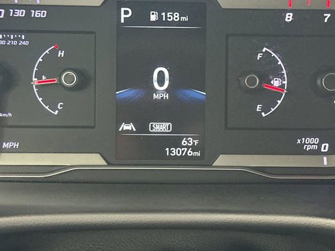 Used 2023 Hyundai Santa Cruz SE image 24