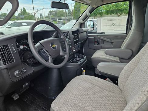 New 2025 Chevrolet Express 2500 w/ Driver Convenience Package image 13
