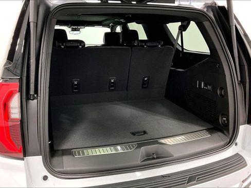New 2026 GMC Yukon XL Denali w/ Denali Reserve Package AWD/4WD image 32