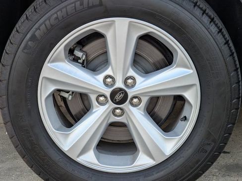Used 2023 Ford Edge SE AWD/4WD image 10