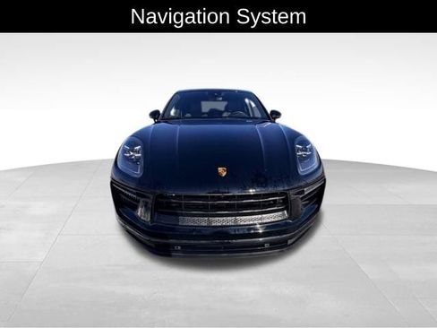 Used 2022 Porsche Macan S image 2