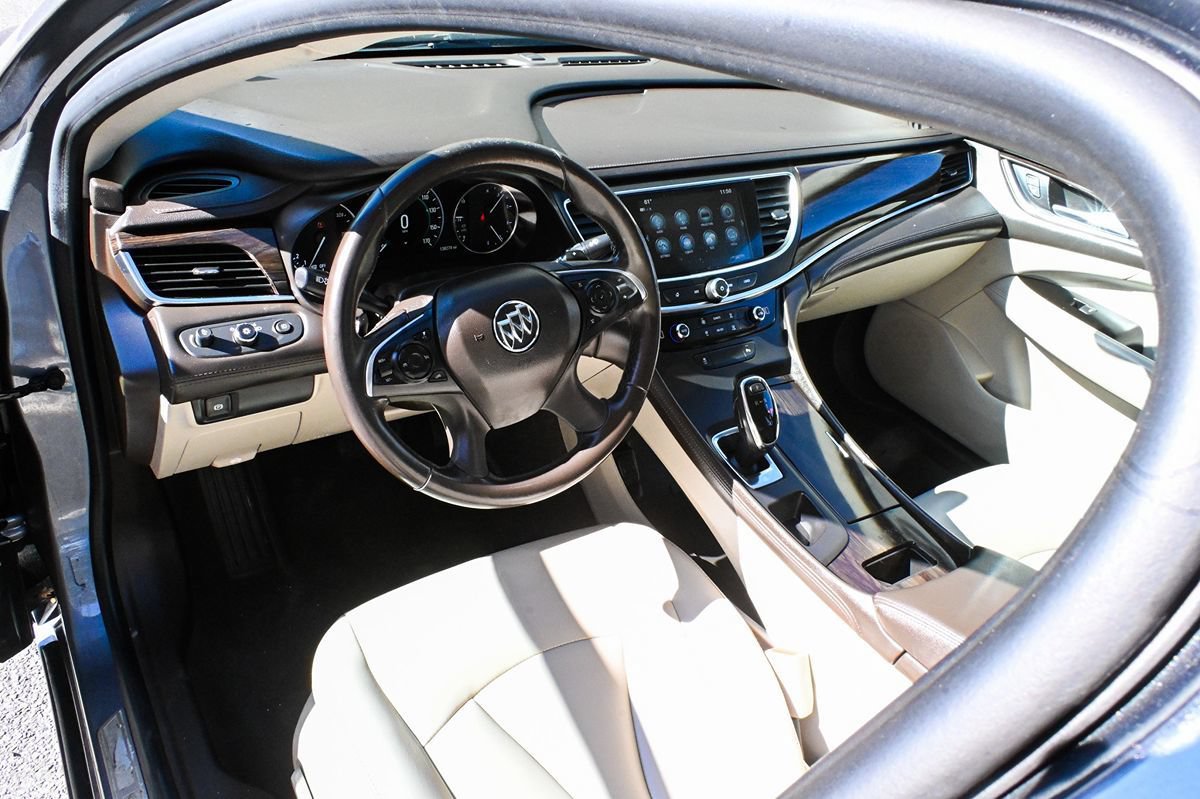 Used 2018 Buick LaCrosse Preferred FWD image 9