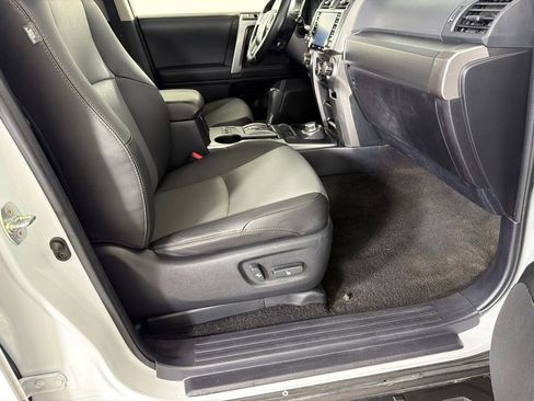 Used 2024 Toyota 4Runner SR5 Premium AWD/4WD image 14