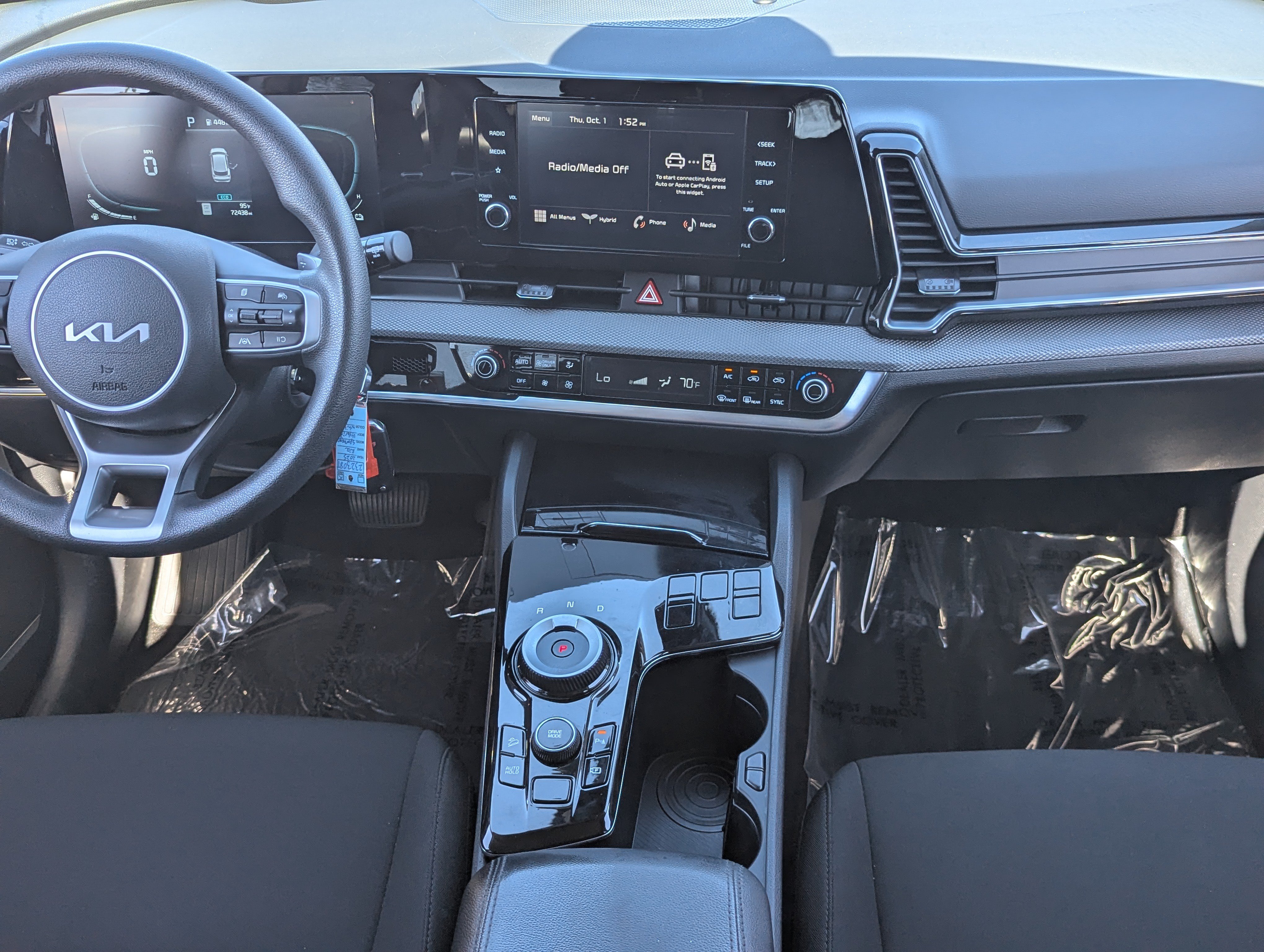 Used 2025 Kia Sportage LX FWD image 16