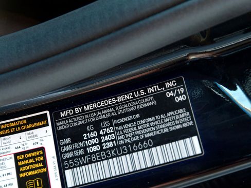 Used 2019 Mercedes-Benz C 300 4MATIC Sedan image 37
